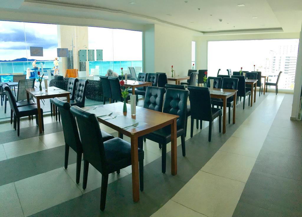 Cosy Beach View Condominium Pattaja Kültér fotó